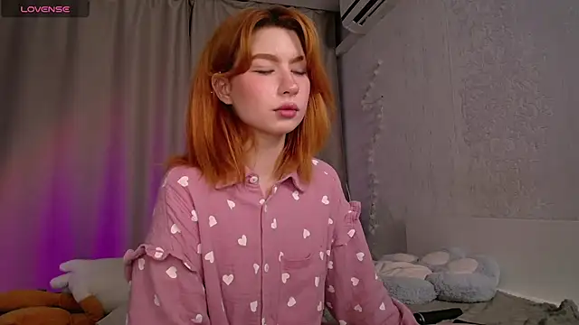 Evaa Moonn  online show from 09.14.25