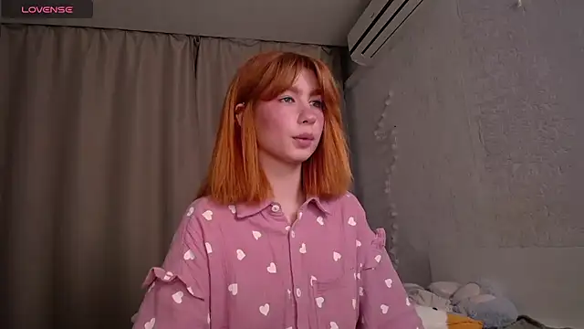 Evaa Moonn  online show from 11.21.25