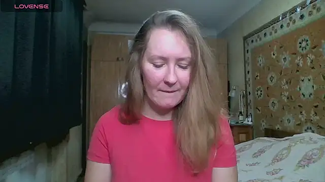 Snapshot of AnnaXLovers chatting on 11.27.25 AnnaXLovers online show from 11.27.25