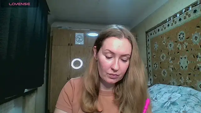 AnnaXLovers online show from 02.17.26