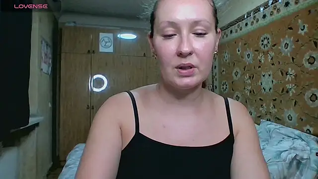 AnnaXLovers online show from 08.04.26