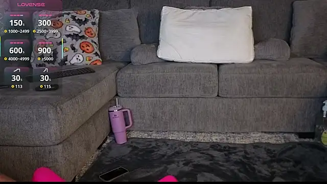 Snapshot of sexadddiction3737 chatting on 10.02.25 sexadddiction3737 online show from 10.02.25