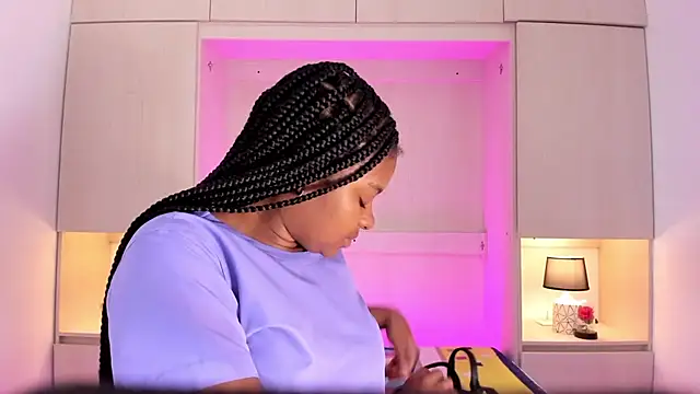 tamaraa smiith online show from 02.13.25