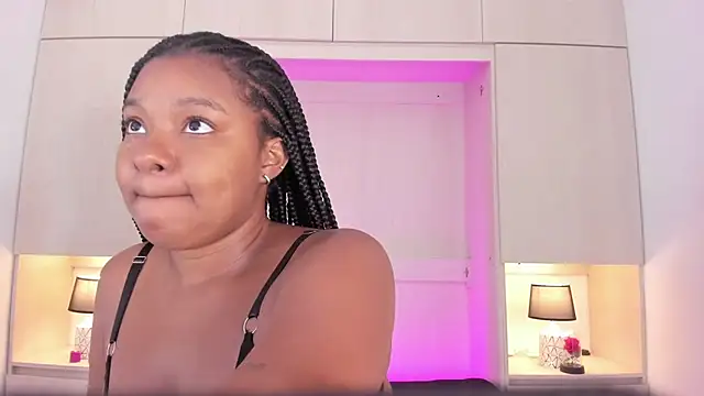 tamaraa smiith online show from 02.22.25