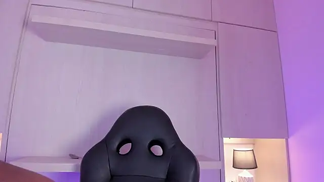 tamaraa smiith online show from 10.01.25