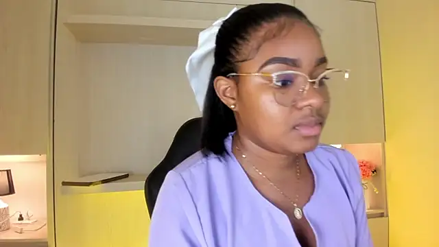 tamaraa smiith online show from 11.24.25