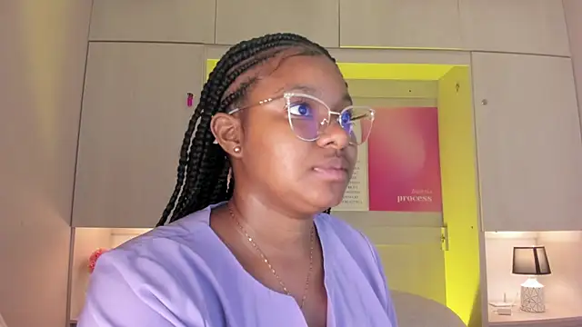 Snapshot of tamaraa_smiith chatting on 02.24.26 tamaraa smiith online show from 02.24.26