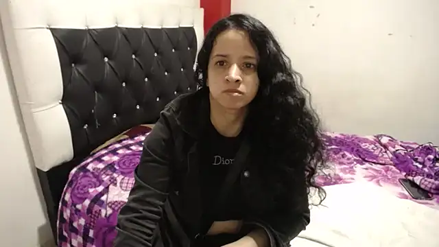 Snapshot of Katty_Bones chatting on 03.13.25 Katty Bones online show from 03.13.25