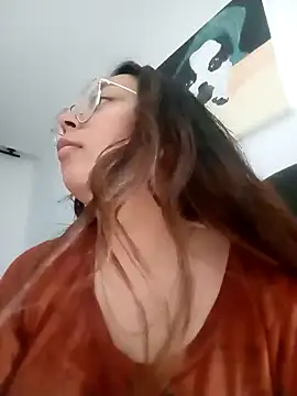 Peach-Lawrence online show from 12.19.24