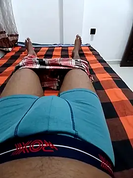 Snapshot of alanjoyoo chatting on 03.21.25 alanjoyoo online show from 03.21.25