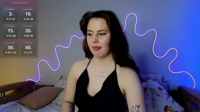 Aisha Riley online show from 03.20.25