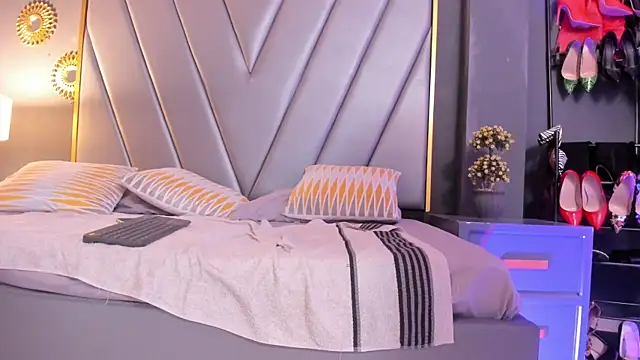 BrendaAdams  online show from 06.27.26