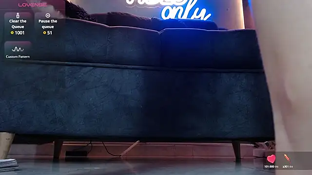 Snapshot of LOLIITA__LOVE chatting on 01.24.25 LOLIITA LOVE online show from 01.24.25