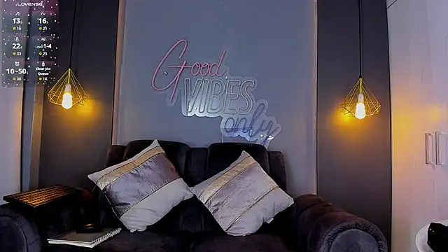 Snapshot of LOLIITA__LOVE chatting on 12.03.25 LOLIITA LOVE online show from 12.03.25