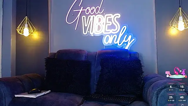 Snapshot of LOLIITA__LOVE chatting on 02.12.26 LOLIITA LOVE online show from 02.12.26