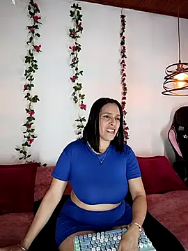 ariana lavoie- online show from 10.29.25