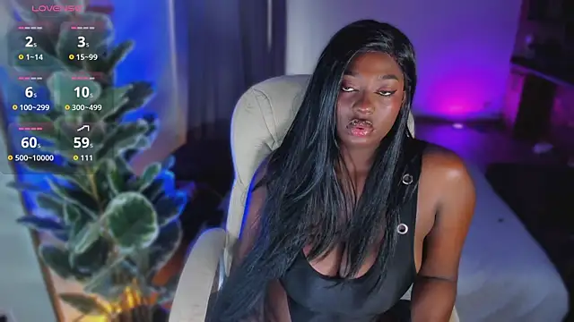 Snapshot of Almaahotxxx chatting on 02.05.26 Almaahotxxx online show from 02.05.26