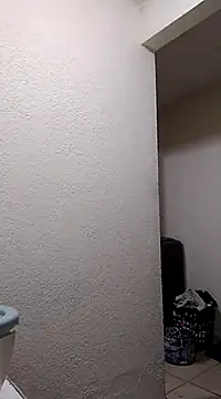 Snapshot of _Miaaleon chatting on 02.21.25 Miaaleon online show from 02.21.25