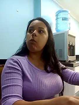 Snapshot of _Miaaleon chatting on 02.25.25 Miaaleon online show from 02.25.25