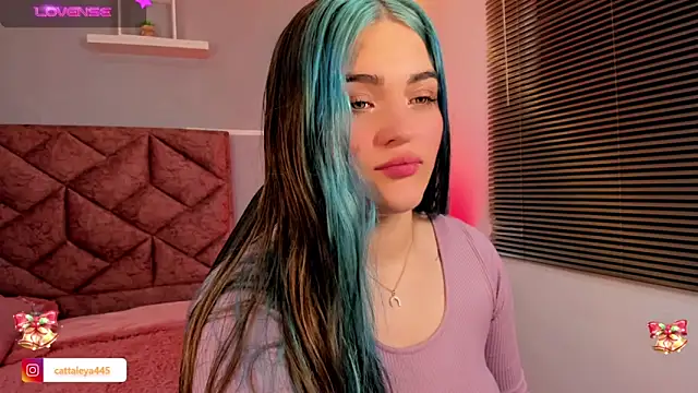 cattaleya    online show from 12.15.24