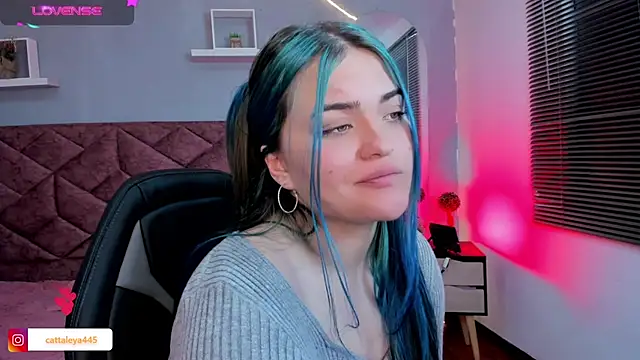 cattaleya    online show from 01.30.25