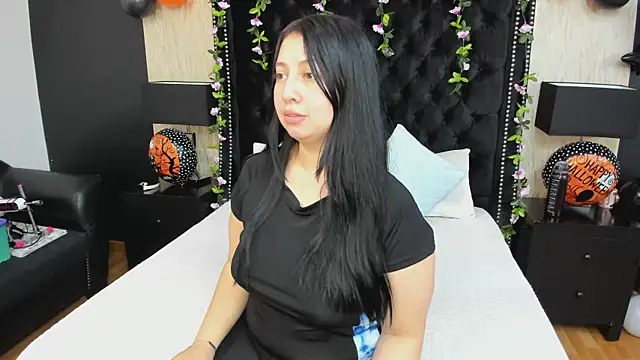 Snapshot of AshleeyPrincess chatting on 11.02.25 AshleeyPrincess online show from 11.02.25