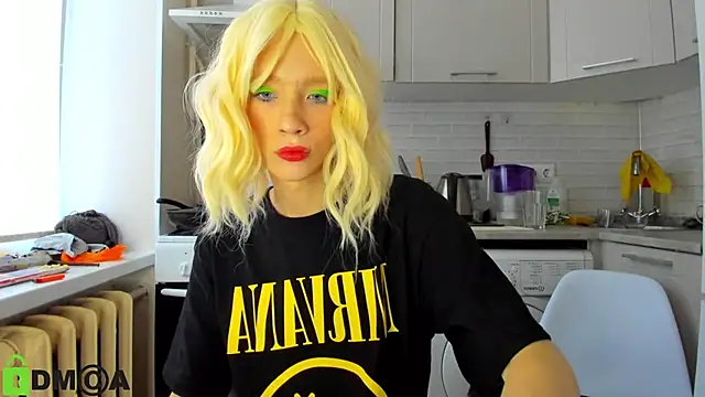  Alice Kitty online show from 12.15.24