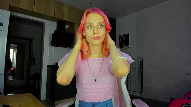  Alice Kitty online show from 04.14.26