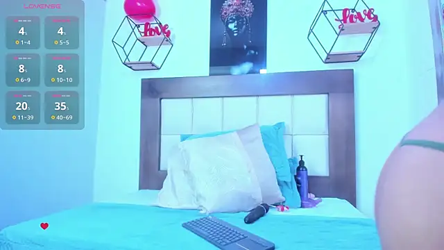 Abbyadams online show from 02.04.25