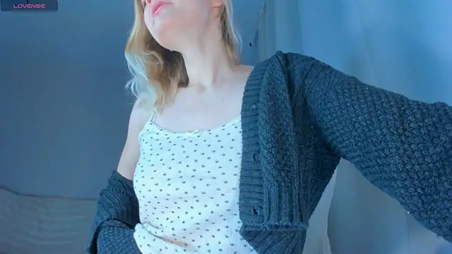 JennyWoody online show from 12.16.25