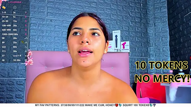 AriannaLewiis online show from 02.03.25