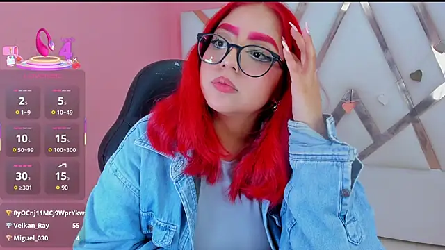 Snapshot of AnngelaSkye chatting on 02.13.25 AnngelaSkye online show from 02.13.25