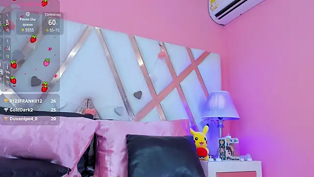 Snapshot of AnngelaSkye chatting on 03.12.25 AnngelaSkye online show from 03.12.25