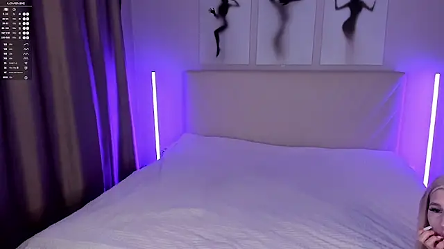 EmmaBarbs online show from 10.06.25