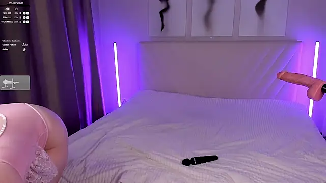 EmmaBarbs online show from 10.07.25