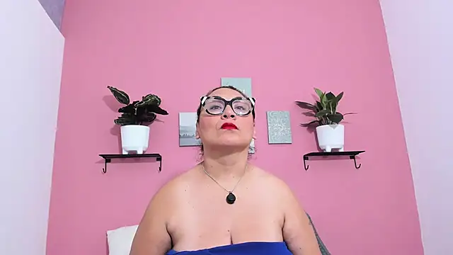 Karo 11  online show from 09.17.25