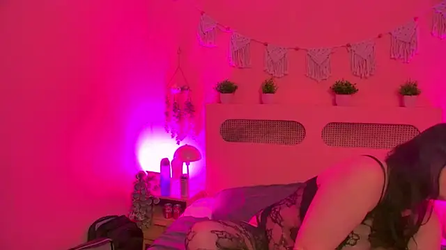 Snapshot of TerezaBlackwood chatting on 04.15.26 TerezaBlackwood online show from 04.15.26