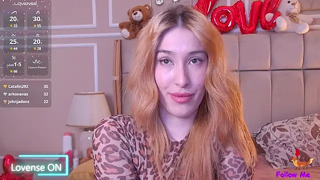 SerenaBennet online show from 02.25.25