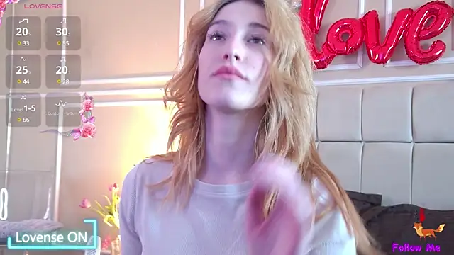 SerenaBennet online show from 03.08.25