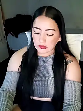 Snapshot of kirara_dirty chatting on 12.11.24 kirara dirty online show from 12.11.24