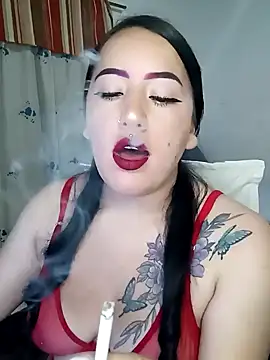 Snapshot of kirara_dirty chatting on 01.12.25 kirara dirty online show from 01.12.25