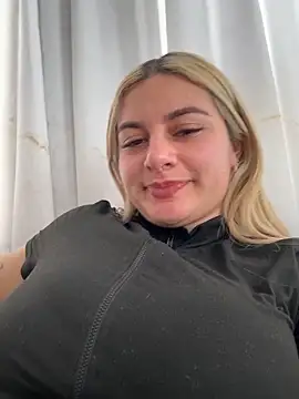 AtheneaRossi online show from 09.12.25