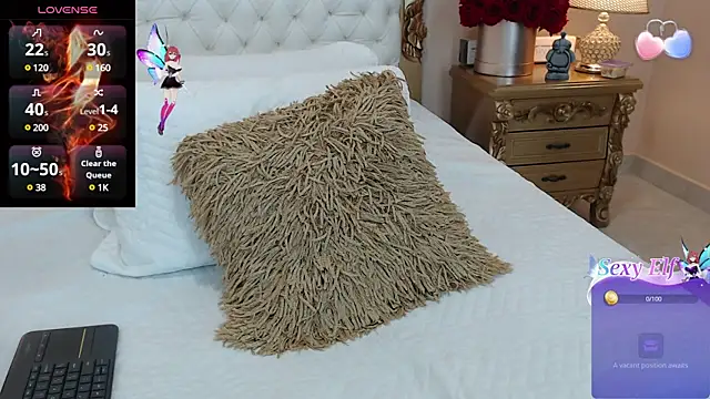 AdelinaVans online show from 02.18.25