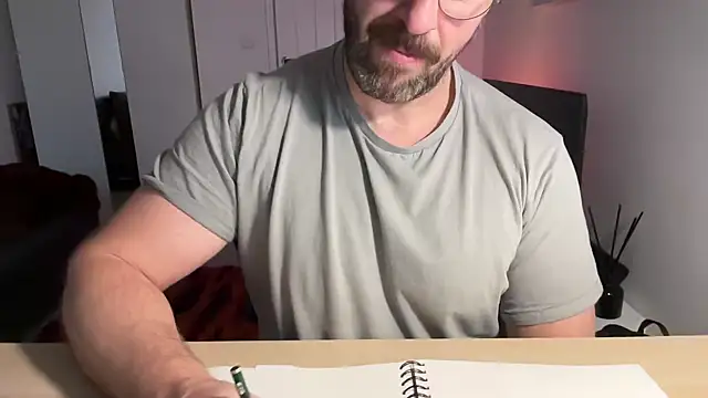 Mr Beef online show from 02.07.25