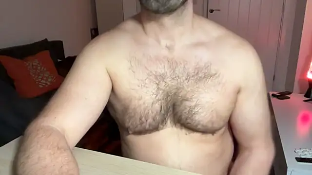 Mr Beef online show from 02.08.25