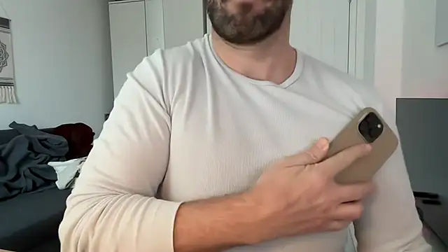 Mr Beef online show from 02.11.25