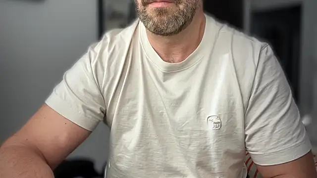 Mr Beef online show from 10.06.25