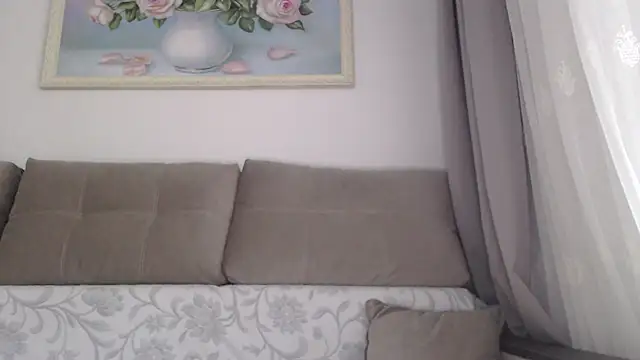  JustmeHere  online show from 10.15.25