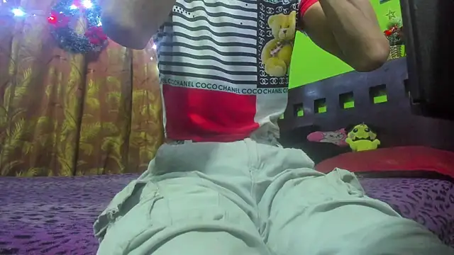 Brenda Smith69 online show from 12.14.25