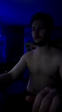 Snapshot of Seymour93 chatting on 01.05.25 Seymour93 online show from 01.05.25